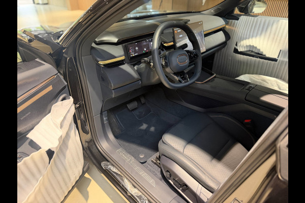 Lynk & Co 08 1.5 More|H&K|360|Pano|Stoel massage Verwarming en Ventilatie|200km elektrisch
