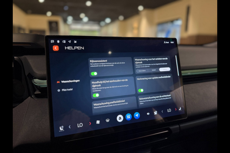 Lynk & Co 08 1.5 More|H&K|360|Pano|Stoel massage Verwarming en Ventilatie|200km elektrisch