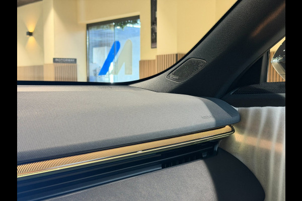 Lynk & Co 08 1.5 More|H&K|360|Pano|Stoel massage Verwarming en Ventilatie|200km elektrisch
