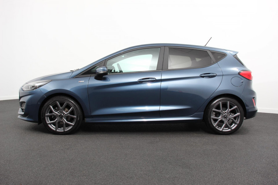 Ford Fiesta 1.0 EcoBoost 101pk ST-Line Navigatie Apple Carplay/Android Auto Camera Cruise Control Stoel- en stuurverwarming Verwarmde voorruit Getinte ramen