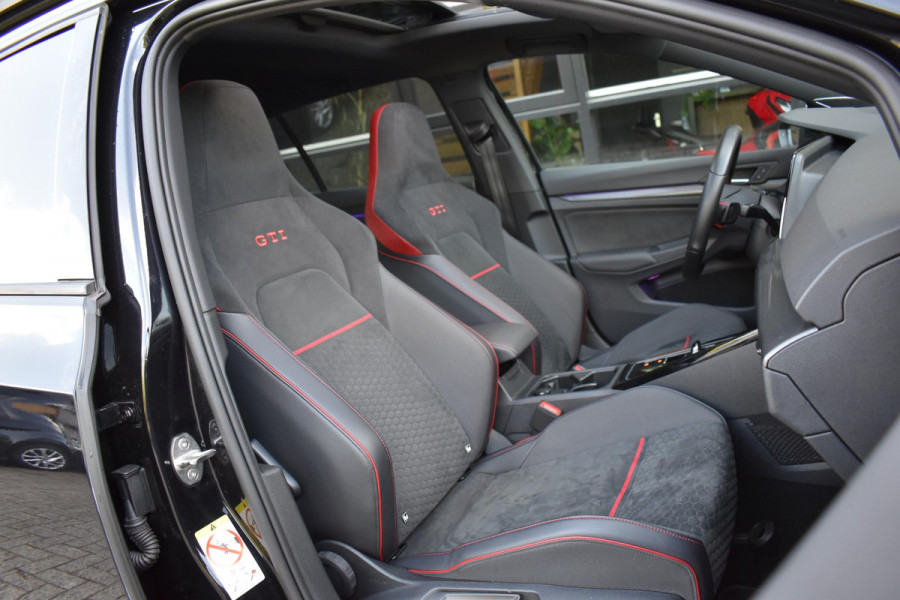 Volkswagen Golf 2.0 TSI GTI Clubsport Pano HUD HK Camera Lane ACC