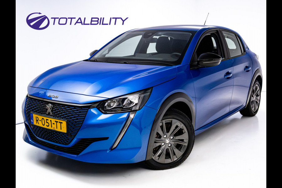 Peugeot e-208 EV Active Pack 50 kWh | SOH 98% | Stoelverwarming | Navigatie | Airco | Apple Carplay | Android auto | Cruise | All season banden