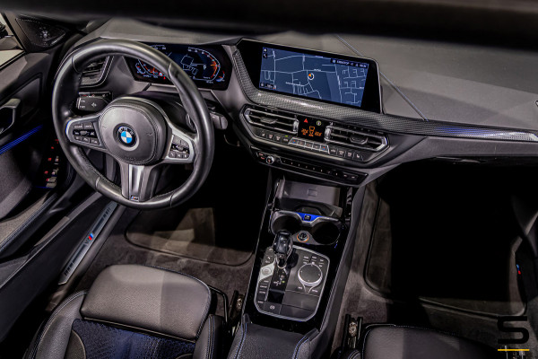 BMW 2 Serie Gran Coupé 218i High Executive|M-sport|Pano|H&K