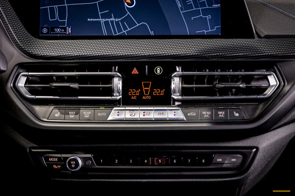 BMW 2 Serie Gran Coupé 218i High Executive|M-sport|Pano|H&K