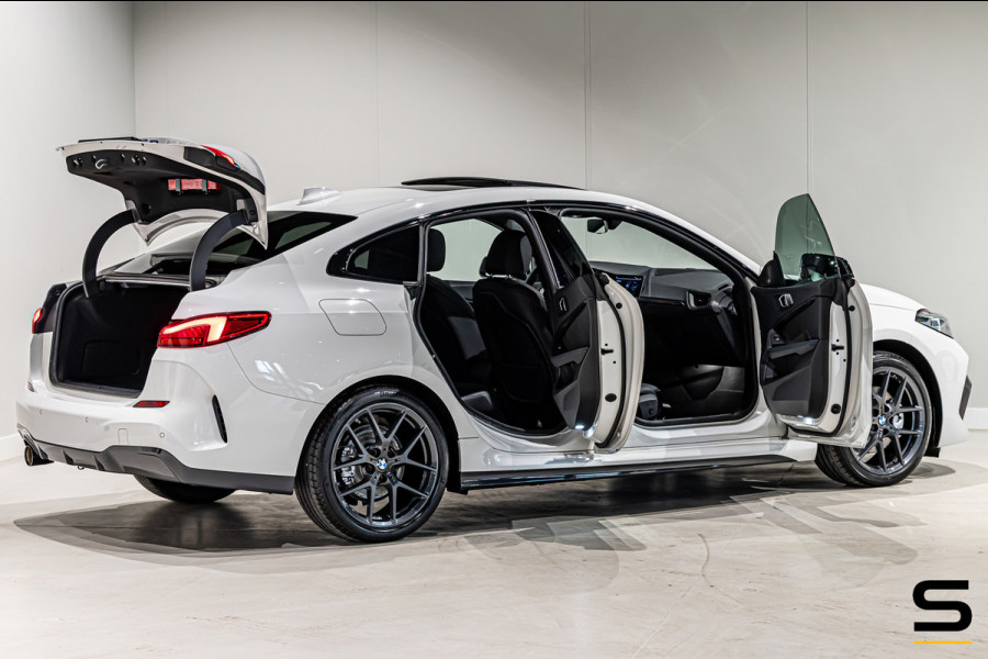 BMW 2 Serie Gran Coupé 218i High Executive|M-sport|Pano|H&K