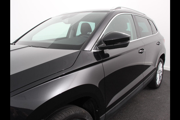 Škoda Karoq 1.5 TSI 150pk Automaat Style Climate Control Cruise Control LED Lichtmetalen velgen Navigatie Apple Carplay/ Android Auto Keyless