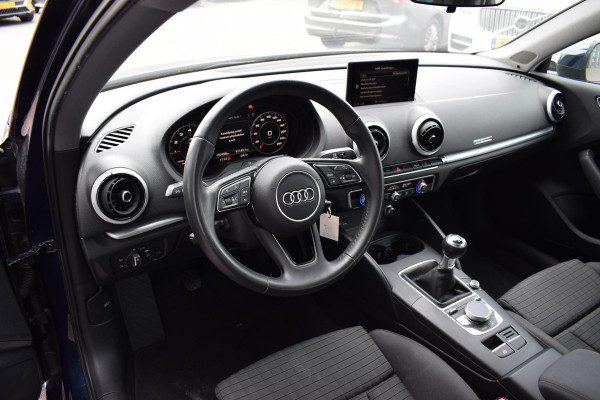 Audi A3 Limousine 30 TFSI Advance | Sportstoelen | Climate | Cruise | Sensoren