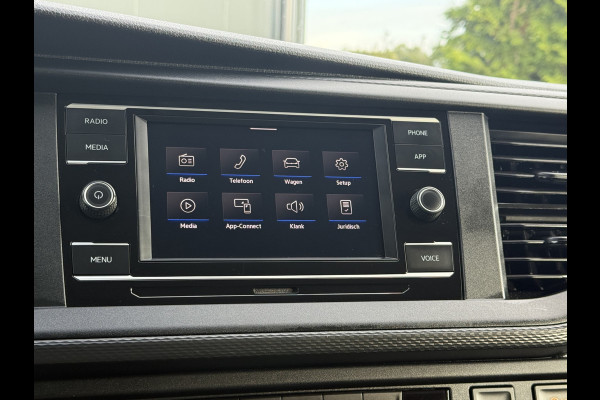 Volkswagen Transporter 2.0 TDI 111 PK / L2H1 / DUBBELE CABINE / 1e EIG. / TREKHAAK / CRUISE / CARPLAY / AIRCO / PDC