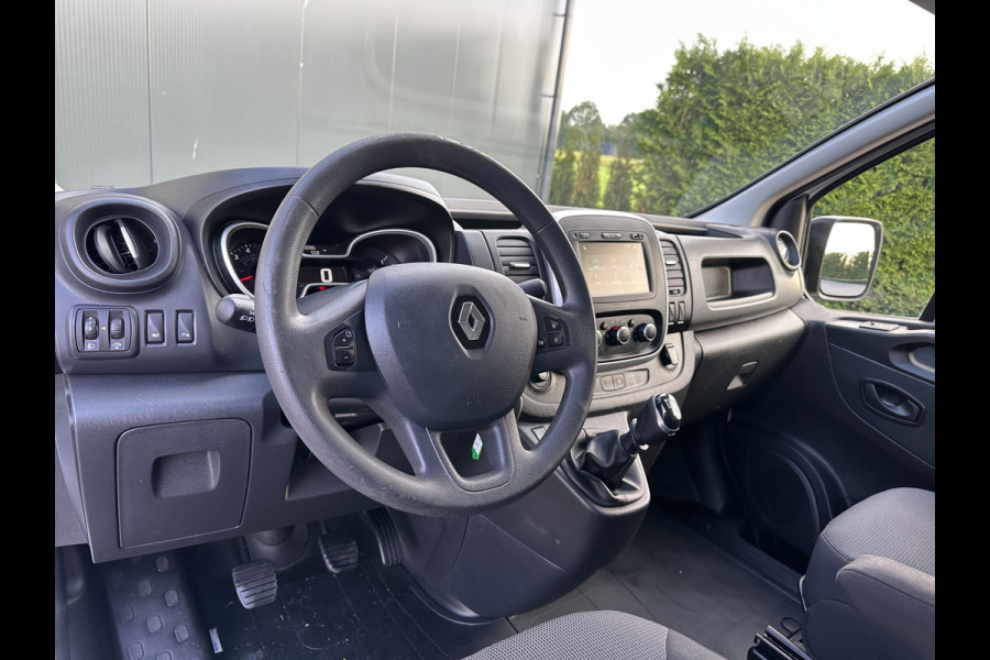 Renault Trafic 2.0 dCi 120 PK / L2H1 / 1e EIG. / DUBBELE SCHUIFDEUREN / TREKHAAK / LED KOPLAMPEN / AIRCO / CRUISE