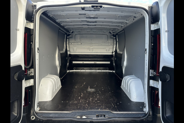 Renault Trafic 2.0 dCi 120 PK / L2H1 / 1e EIG. / DUBBELE SCHUIFDEUREN / TREKHAAK / LED KOPLAMPEN / AIRCO / CRUISE