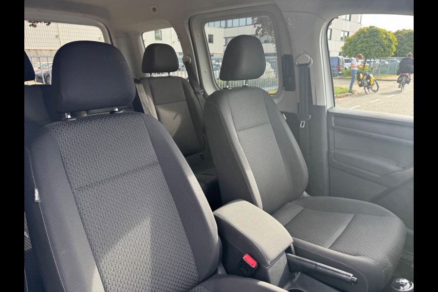 Volkswagen Caddy TSI 5 persoon dubel schuifdeur PDC Clima Stoelverw. ACC