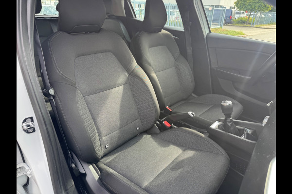 Renault Clio 1.0 TCe Zen Led Lane assist Clima Cruise control PDC 2019