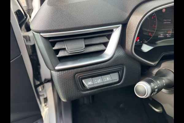 Renault Clio 1.0 TCe Zen Led Lane assist Clima Cruise control PDC 2019