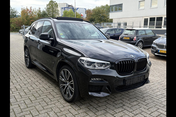 BMW X3 xDrive30e High Executive | M pakket | Panoramadak | Trekhaak | 21 inch | 360 Camera | Leder | Stoelverwarming voor + achter | Hifi | Geheugenstoelen