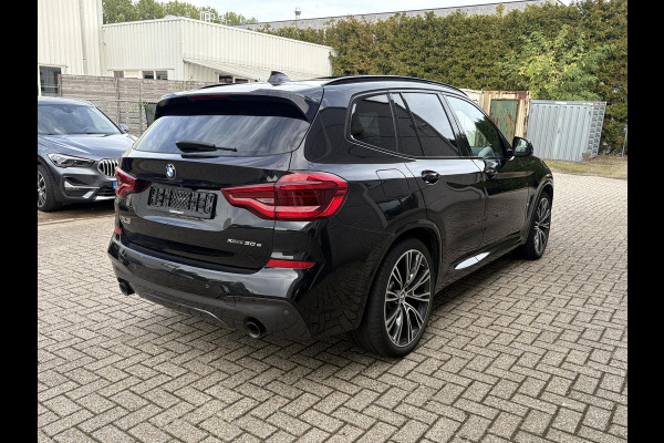 BMW X3 xDrive30e High Executive | M pakket | Panoramadak | Trekhaak | 21 inch | 360 Camera | Leder | Stoelverwarming voor + achter | Hifi | Geheugenstoelen