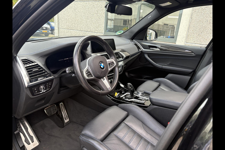 BMW X3 xDrive30e High Executive | M pakket | Panoramadak | Trekhaak | 21 inch | 360 Camera | Leder | Stoelverwarming voor + achter | Hifi | Geheugenstoelen