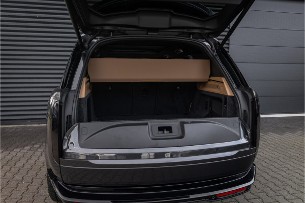 Land Rover Range Rover 3.0 P550e HSE PHEV 23'' - Carpathian Grey