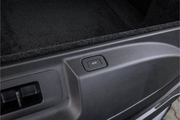 Land Rover Range Rover 3.0 P550e HSE PHEV 23'' - Carpathian Grey