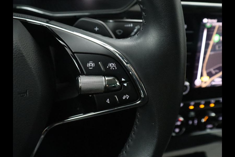 Škoda Superb Combi 1.4 TSI iV Laurin & Klement | SOH 95.8% | Trekhaak | Leder | Virtual Dashboard | Stoelverwarming | Memory | Virtual Dashboard | Park assist | Cruise control | Navigatie | Carplay |