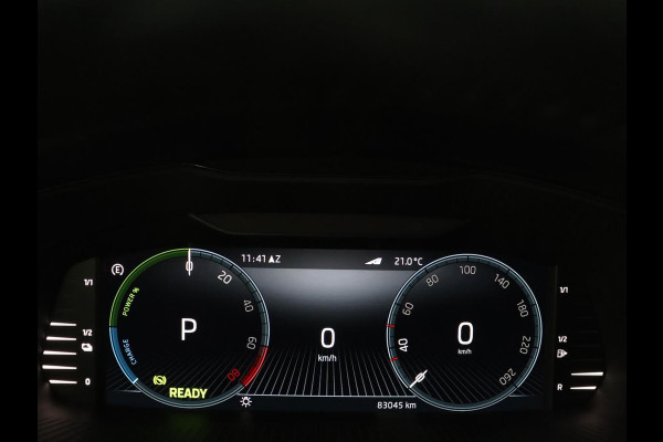 Škoda Superb Combi 1.4 TSI iV Laurin & Klement | SOH 95.8% | Trekhaak | Leder | Virtual Dashboard | Stoelverwarming | Memory | Virtual Dashboard | Park assist | Cruise control | Navigatie | Carplay |