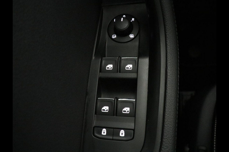 Škoda Superb Combi 1.4 TSI iV Laurin & Klement | SOH 95.8% | Trekhaak | Leder | Virtual Dashboard | Stoelverwarming | Memory | Virtual Dashboard | Park assist | Cruise control | Navigatie | Carplay |