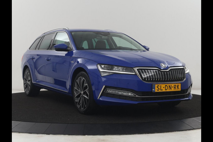 Škoda Superb Combi 1.4 TSI iV Laurin & Klement | SOH 95.8% | Trekhaak | Leder | Virtual Dashboard | Stoelverwarming | Memory | Virtual Dashboard | Park assist | Cruise control | Navigatie | Carplay |