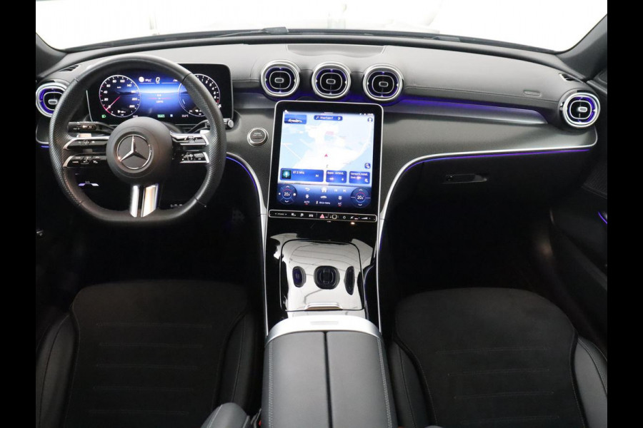 Mercedes-Benz C-Klasse 300e AMG-Line | SOH 97.7 | Leder/alcantara | Adaptive cruise | Memory | 360 camera | Sfeerverlichting | Burnmester | Stoelverwarming | Full LED |