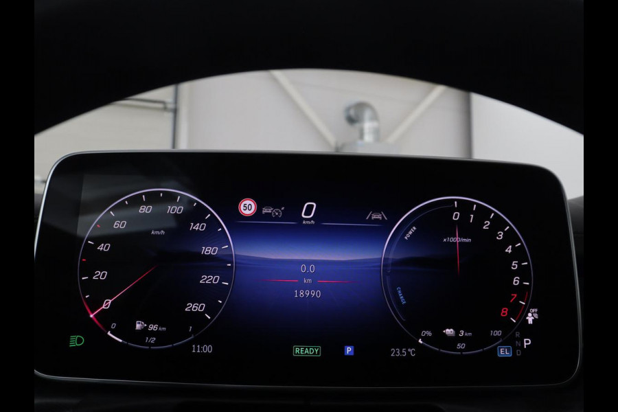 Mercedes-Benz C-Klasse 300e AMG-Line | SOH 97.7 | Leder/alcantara | Adaptive cruise | Memory | 360 camera | Sfeerverlichting | Burnmester | Stoelverwarming | Full LED |