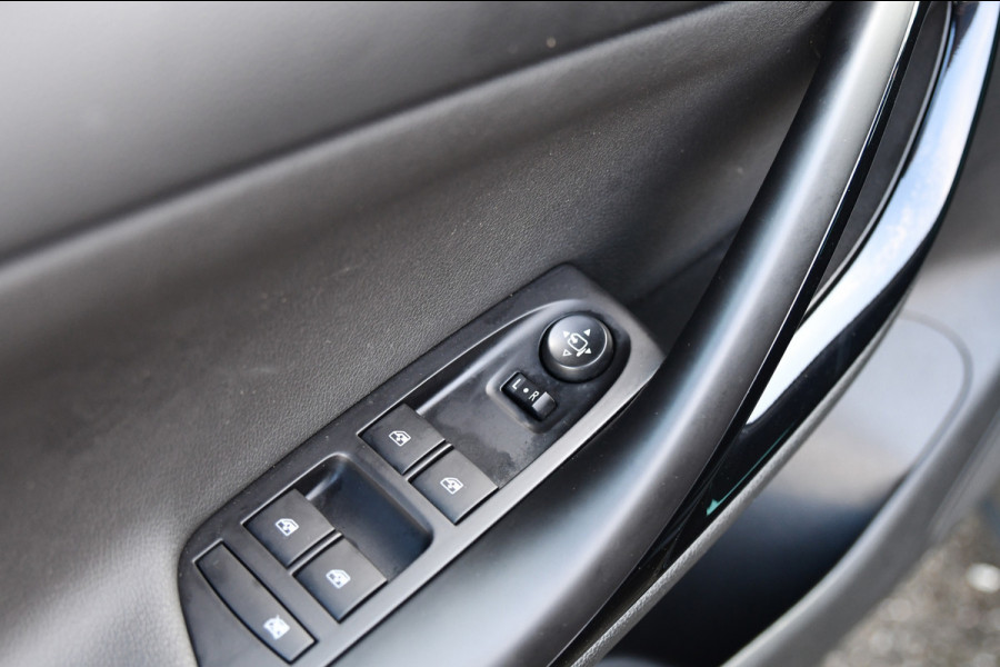 Opel Astra Sports Tourer 1.2 Elegance, Zwarte Hemel, Camera, Carplay, Keyless, Dodehoek, Cruise, LED!