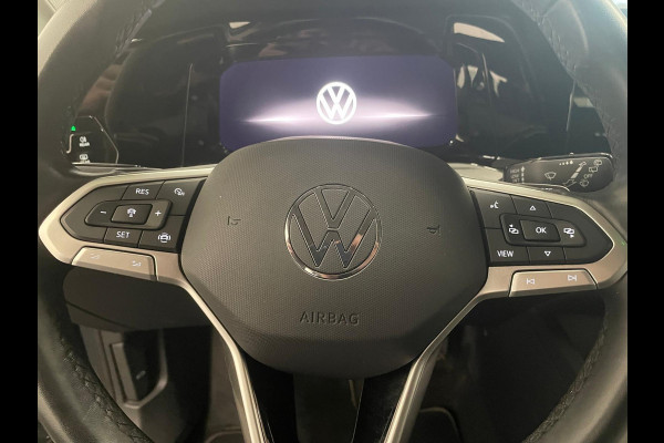 Volkswagen Golf 1.0 eTSI 110pk Automaat Life Navigatie Apple Carplay/Android Auto Parkeersensoren Adaptieve Cruise Control Sfeerverlichting Virtual Cockpit Climate Control Lichtmetalen velgen