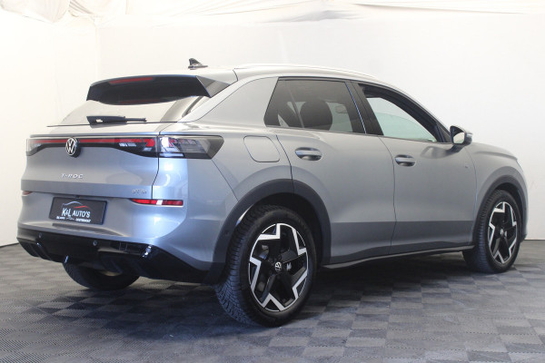 Volkswagen T-Roc 1.5 eTSI R-Line |Camera|Stoel/stuur verw.|
