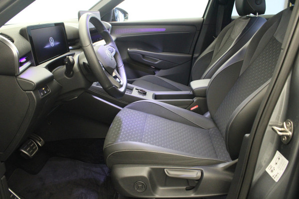 Volkswagen T-Roc 1.5 eTSI R-Line |Camera|Stoel/stuur verw.|