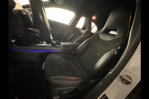 Mercedes-Benz A-Klasse 200 AMG Keyless|Dodehoek|Blindspot|ACC|360 Camera