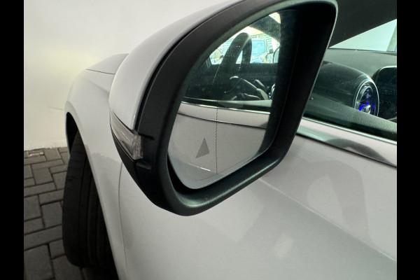 Mercedes-Benz A-Klasse 200 AMG Keyless|Dodehoek|Blindspot|ACC|360 Camera