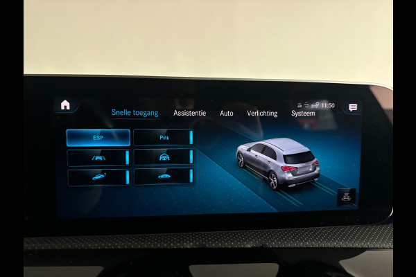 Mercedes-Benz A-Klasse 200 AMG Keyless|Dodehoek|Blindspot|ACC|360 Camera