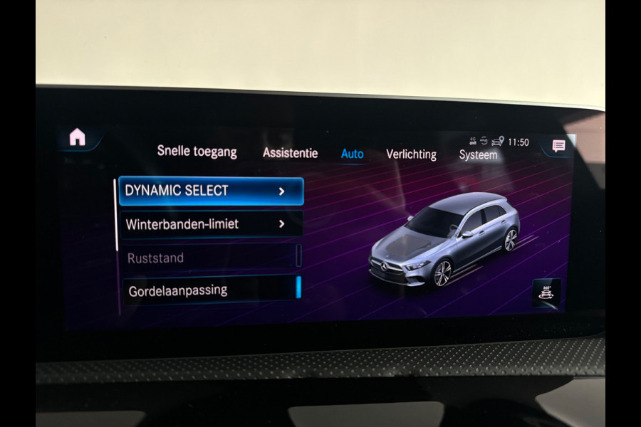 Mercedes-Benz A-Klasse 200 AMG Keyless|Dodehoek|Blindspot|ACC|360 Camera