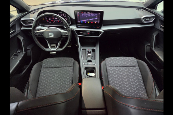Seat Leon 1.5 eTSI FR Business Intense - Automaat - Navi - Parkeerhulp - Org.NL