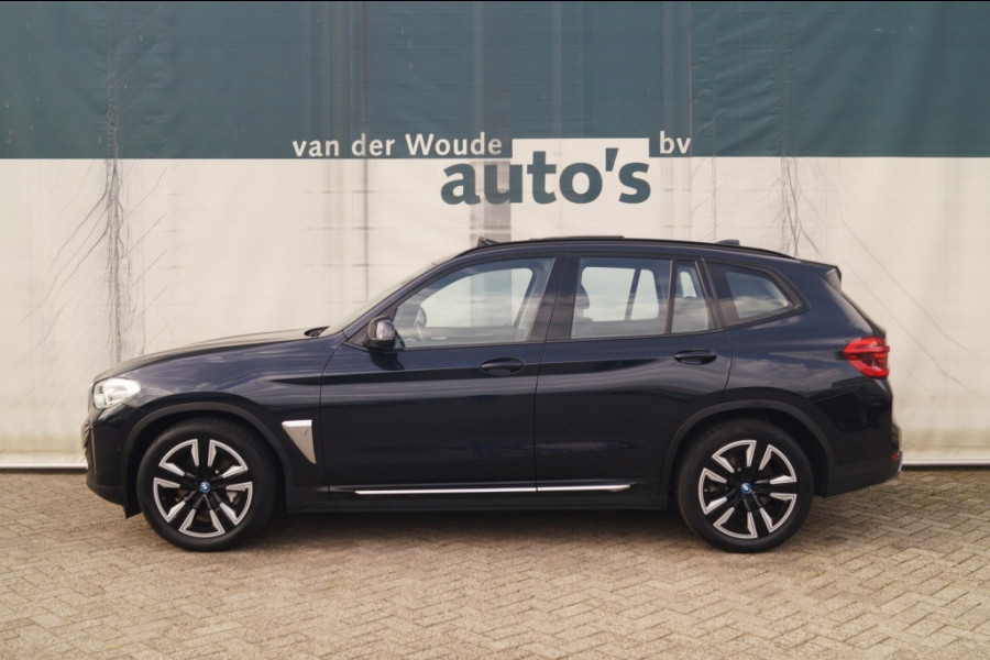 BMW iX3 Executive 80 kWh -SOH95%-PANO-LEER-CAM-NAVI-