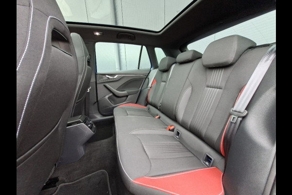 Škoda Kamiq 1.0 TSI Monte Carlo * 29.000KM! * Panoramadak * Stoelverwarming * Carplay * Full Led *