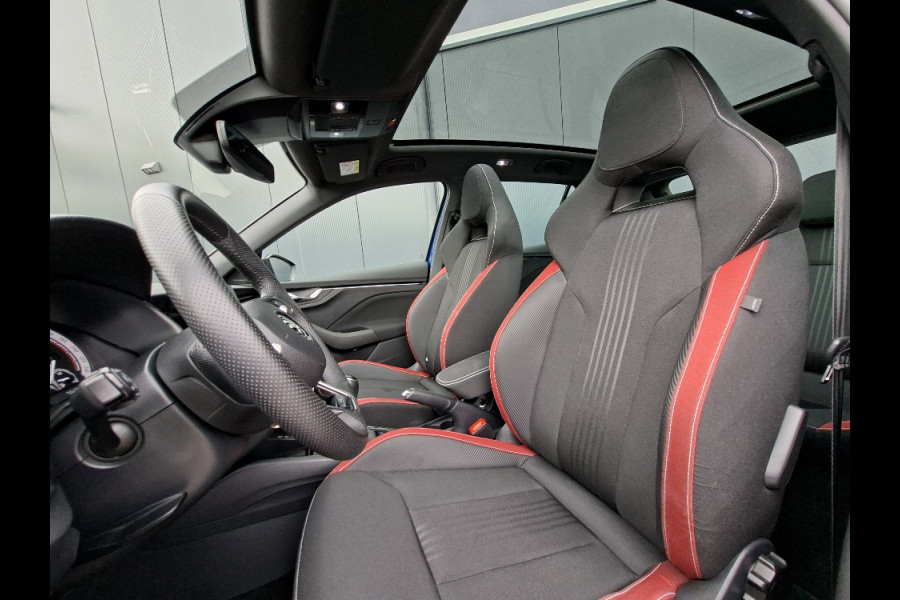 Škoda Kamiq 1.0 TSI Monte Carlo * 29.000KM! * Panoramadak * Stoelverwarming * Carplay * Full Led *
