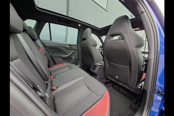 Škoda Kamiq 1.0 TSI Monte Carlo * 29.000KM! * Panoramadak * Stoelverwarming * Carplay * Full Led *