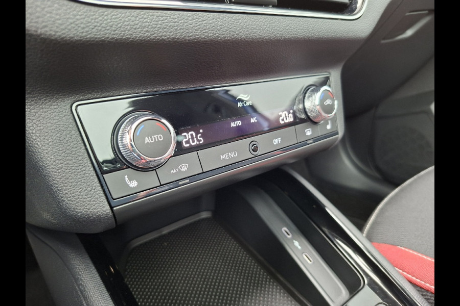 Škoda Kamiq 1.0 TSI Monte Carlo * 29.000KM! * Panoramadak * Stoelverwarming * Carplay * Full Led *