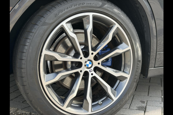 BMW X3 xDrive30e Executive | M pakket | Trekhaak | LED koplampen |  Keyless entry | Elektrsiche achterklep | Live Cockpit Professional | Elektrisch verstelbare stoel(en) met geheugen | Houtafwerking interieur | Voorstoelen verwarmd