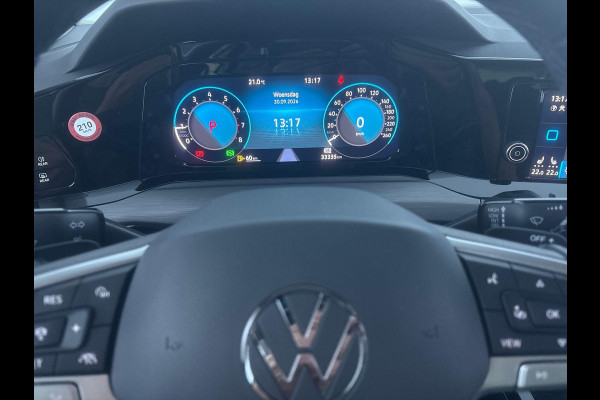 Volkswagen Golf 1.5 eTSI Style 130 pk Automaat (DSG) | Navigatie via App | Parkeersensoren | Achteruitrijcamera | Adaptieve Cruise Control | Stoelverwarming | Autom. airco (3 zones) |