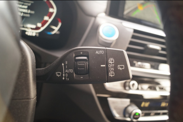 BMW iX3 Executive 80 kWh -SOH95%-PANO-LEER-CAM-NAVI-