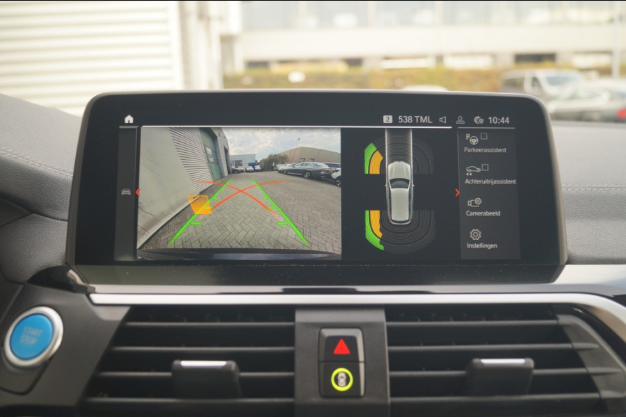 BMW iX3 Executive 80 kWh -SOH95%-PANO-LEER-CAM-NAVI-