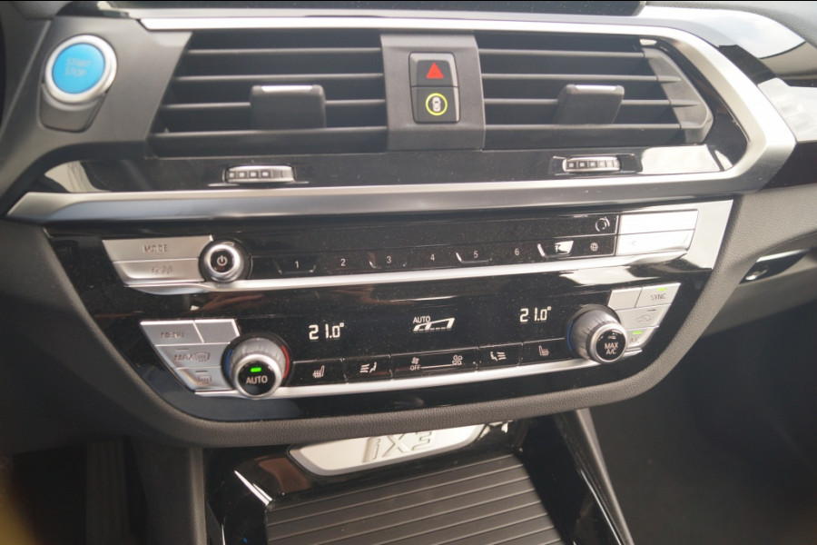 BMW iX3 Executive 80 kWh -SOH95%-PANO-LEER-CAM-NAVI-