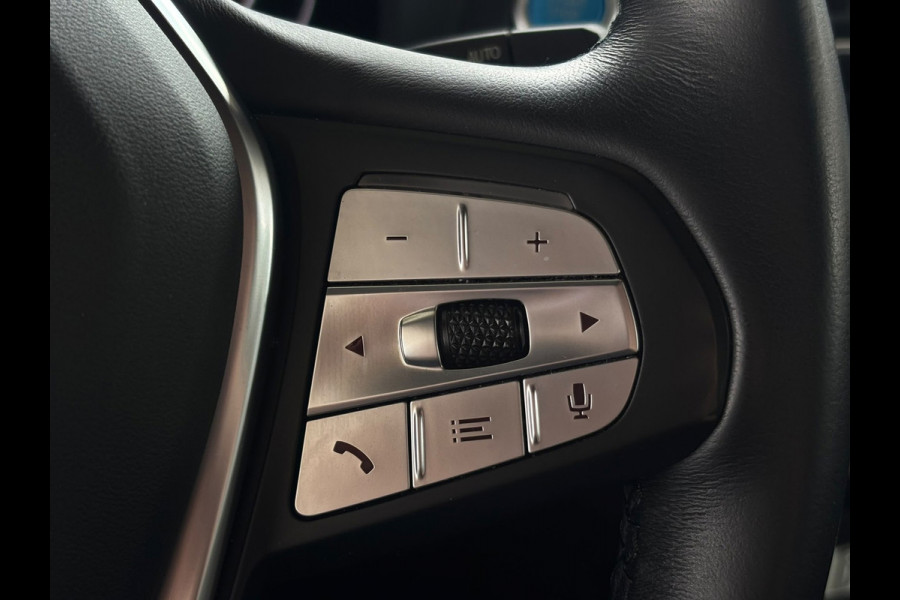 BMW iX3 High Executive 80 kWh M-pakket (NL-auto, Dealer OnderH, Panoramadak, Navi Pro, 360 Camera, Leder, Auto Pilot, StoelV, Etc)