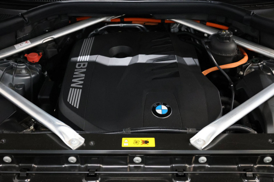 BMW X5 XDrive50e M-Sport MAXTON/LED/VIRTUAL/SFEER/LUCHT/LEER+/S.VERWARMING+MEMORY/22" LMV/360/ACC/ECC/12 MND GARANTIE!