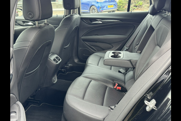 Opel Insignia Grand Sport 1.5 Turbo Business Executive | Leder, Navi, Stoel+Stuurverw., Climate, Cruise, Trekhaak wegkl. | NAP |